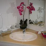 Hotel Cleo's 3*