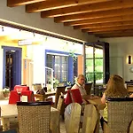 Hotel Cleo's 3*